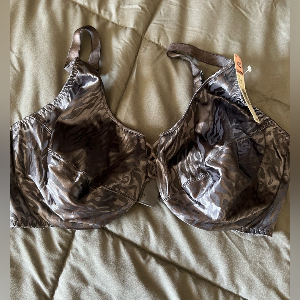 New NWT Curvation plus bra 42D‎ grey animal print underwire